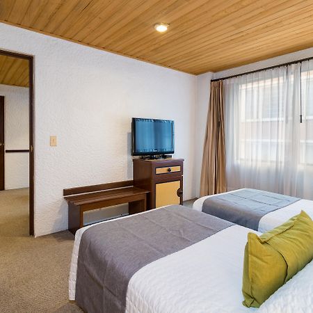 Hotel Suites Real 97 ボゴタ エクステリア 写真