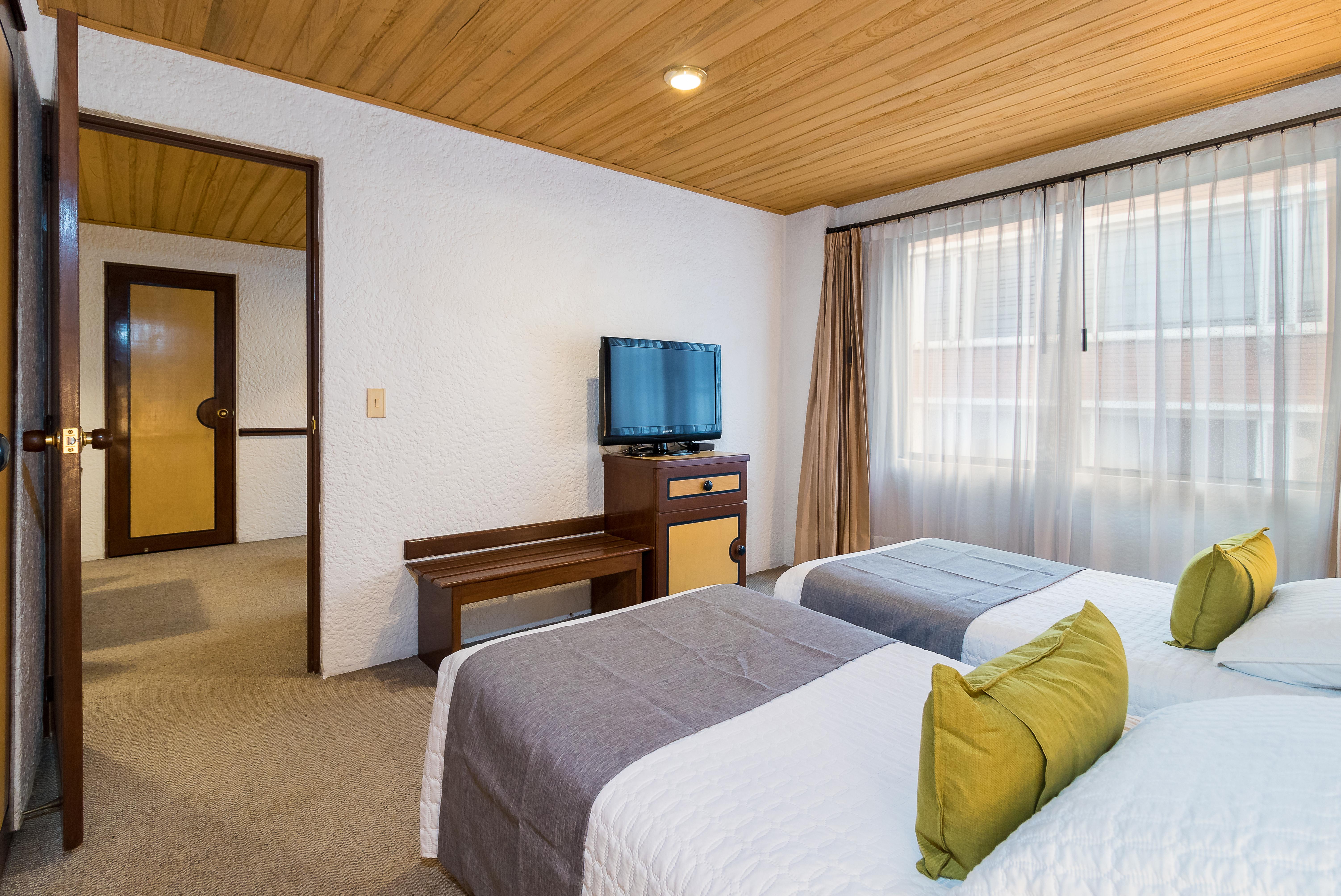 Hotel Suites Real 97 ボゴタ エクステリア 写真