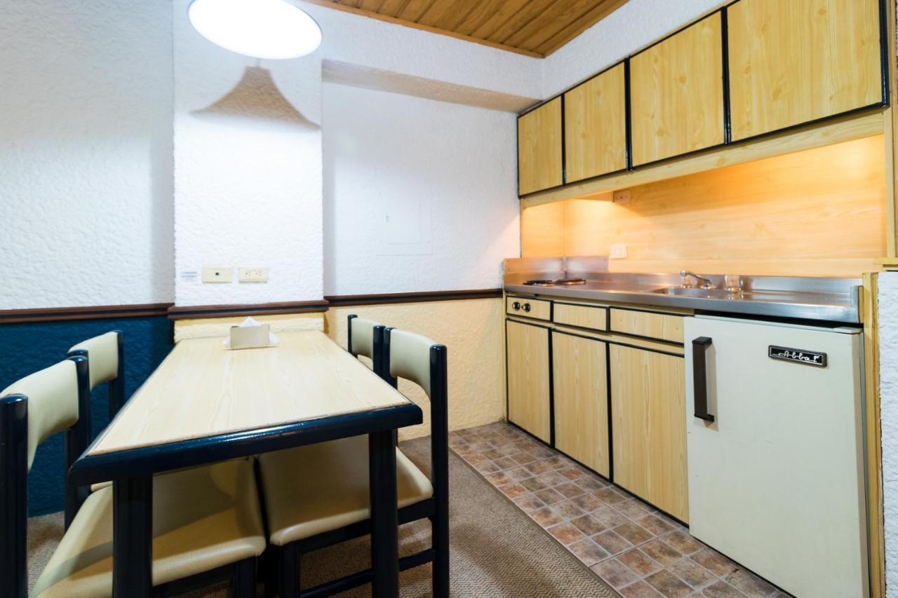 Hotel Suites Real 97 ボゴタ エクステリア 写真