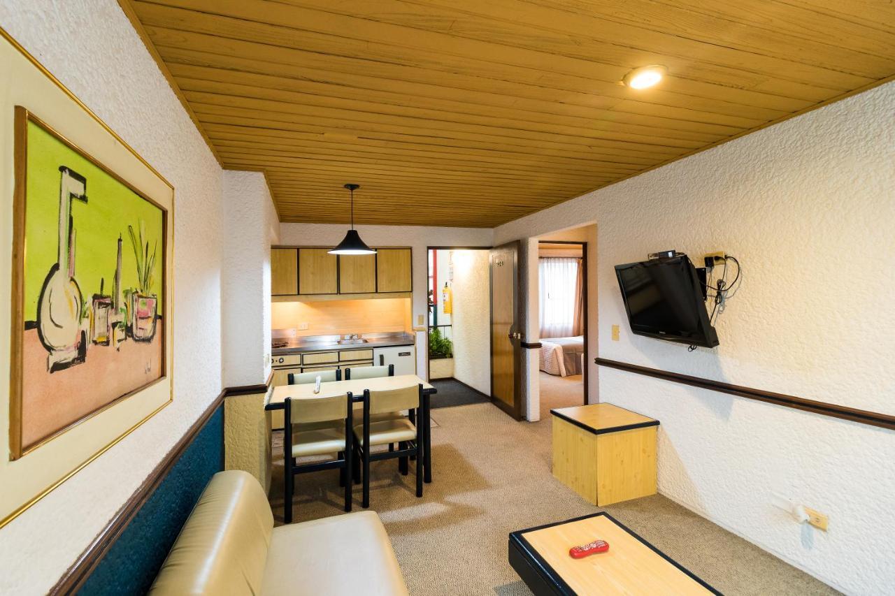 Hotel Suites Real 97 ボゴタ エクステリア 写真