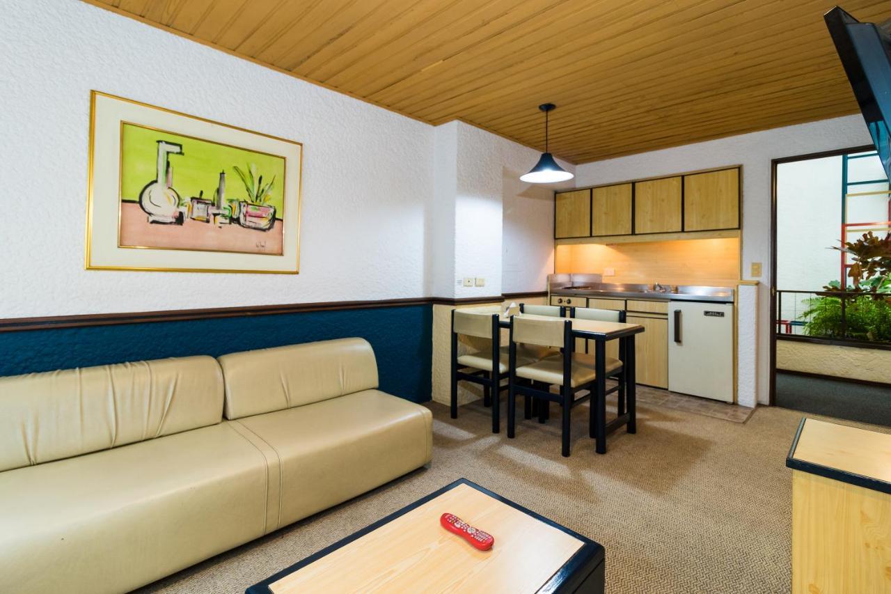 Hotel Suites Real 97 ボゴタ エクステリア 写真