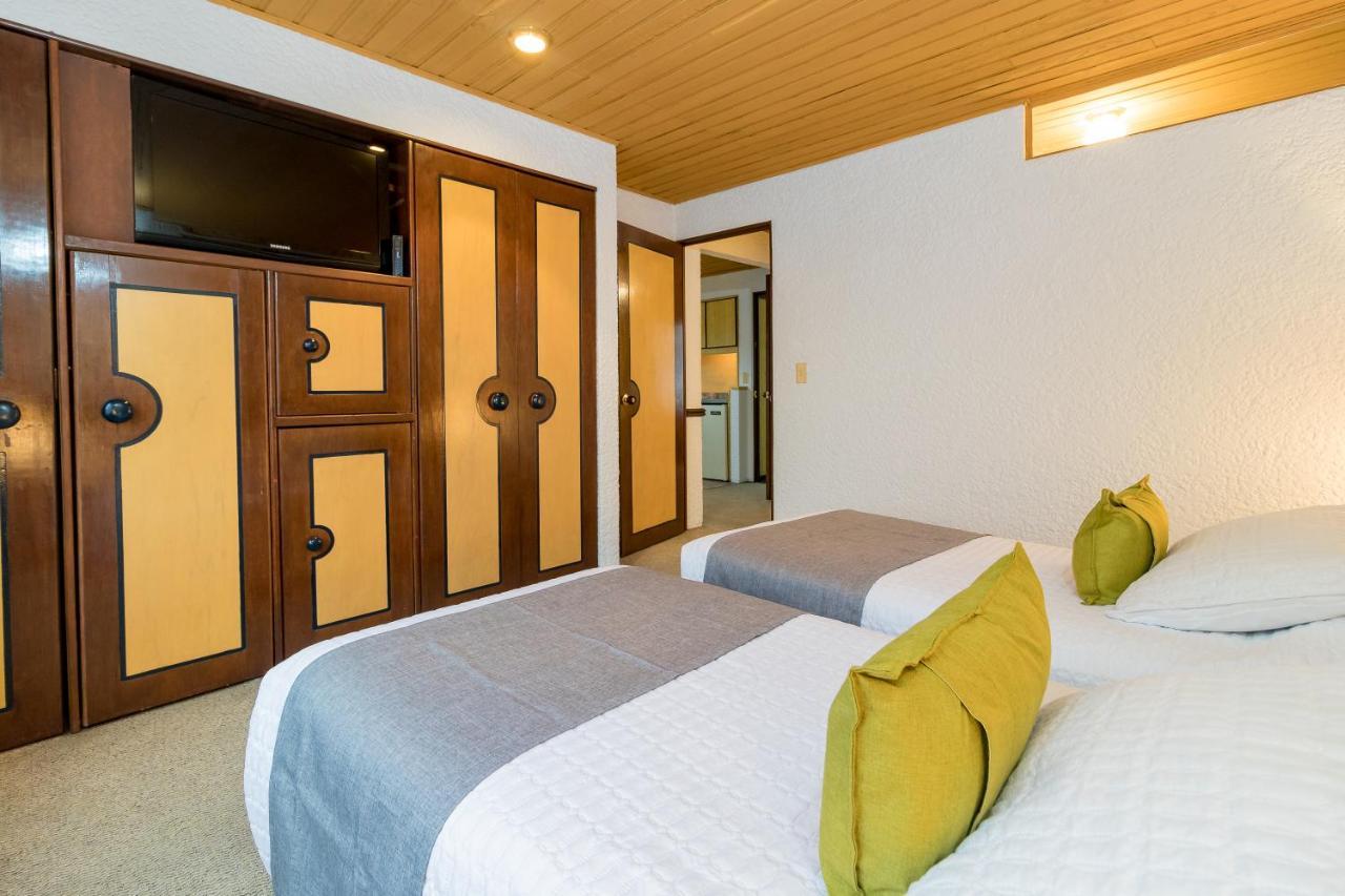 Hotel Suites Real 97 ボゴタ エクステリア 写真